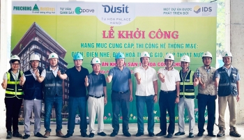 KHÁCH SẠN TỪ HOA CÔNG CHÚA